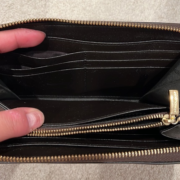 Burberry wallet - Picture 6 of 8